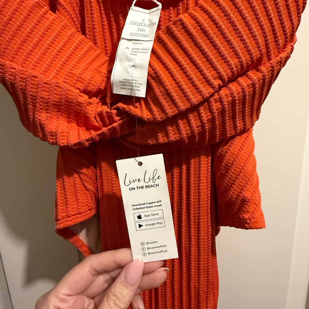 Cupshe Ribbed One-Piece Swimsuit in Terracotta - Picture 6 of 6